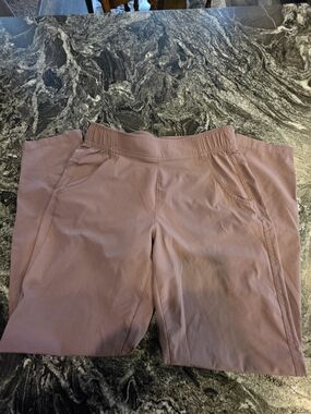 Eddie Bauer Women's Dusty Rose Elastic Waist Joggers